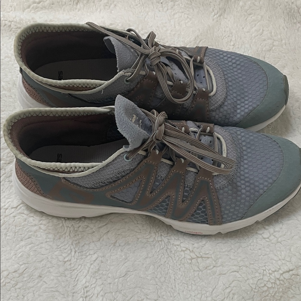 Salomon women’s athletic shoes